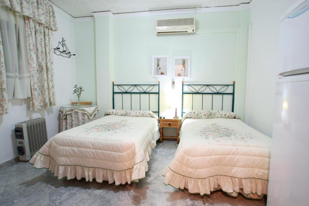 Hostal Jimenez Azuaga Room photo